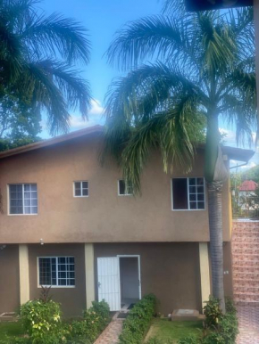 Montego Bay, Ironshore Luxury Studio